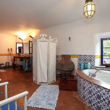 Quinta Flores *