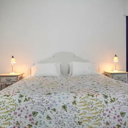 Летний дом Quinta Das Flores *