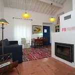 Quinta Flores *