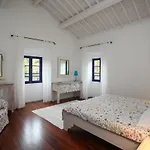 Quinta Flores Capelas (Sao Miguel)