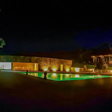 Quinta Flores *